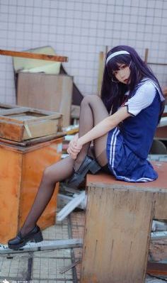 美女也疯狂